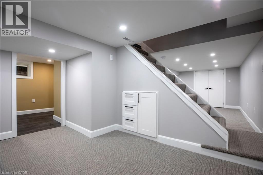 164 London Street N, Hamilton, Ontario  L8H 4B8 - Photo 37 - 40777783