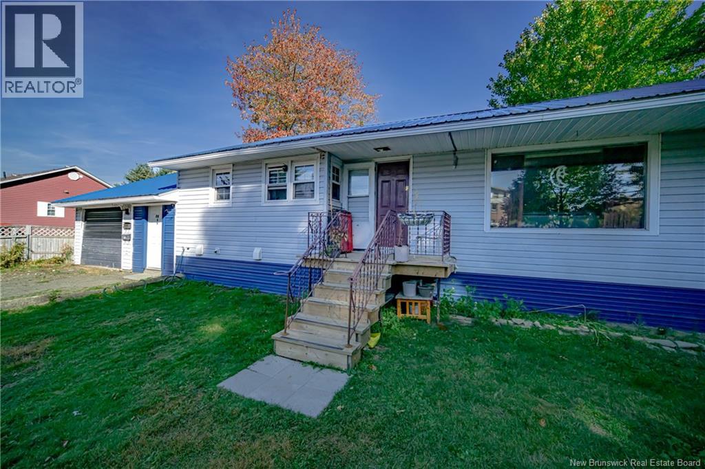 26 Hachey Avenue, Fredericton, New Brunswick  E3A 3X6 - Photo 5 - NB128249