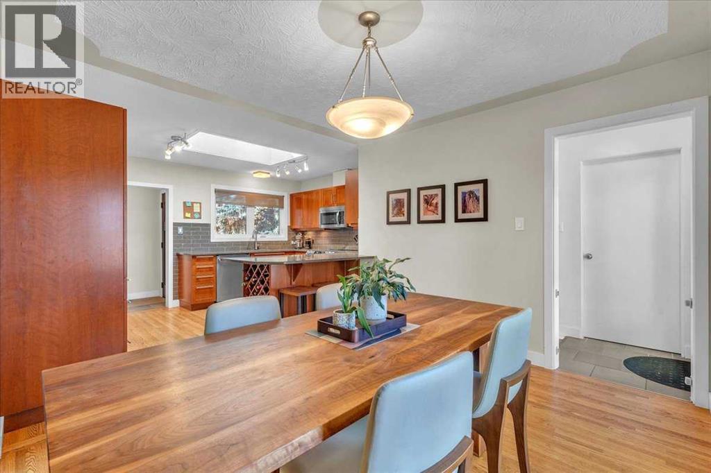 74 Walnut Drive Sw, Calgary, Alberta  T3C 3H3 - Photo 21 - A2259786