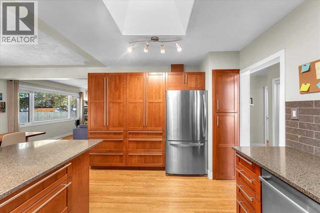 74 Walnut Drive Sw, Calgary, Alberta  T3C 3H3 - Photo 16 - A2259786