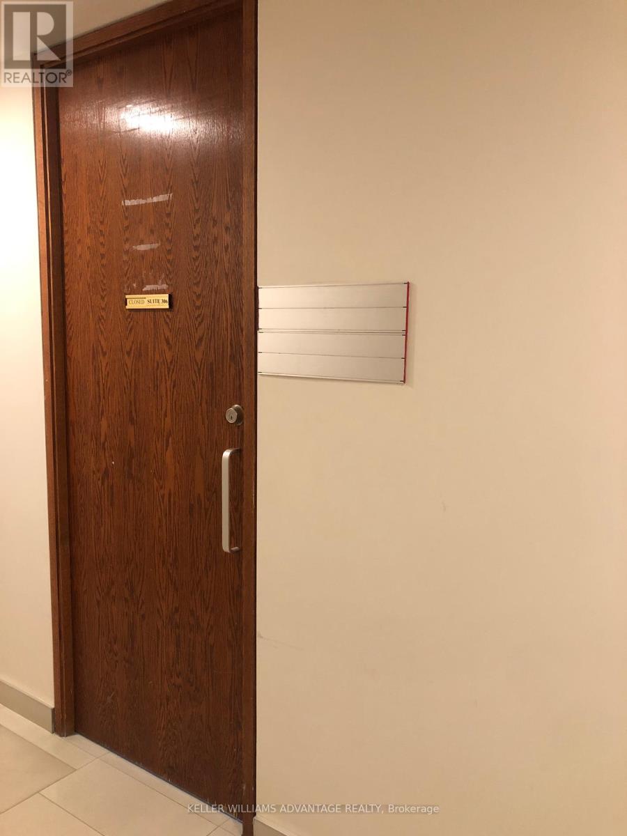 306 - 7368 Yonge Street, Markham, Ontario  L4J 8H9 - Photo 3 - N12453245