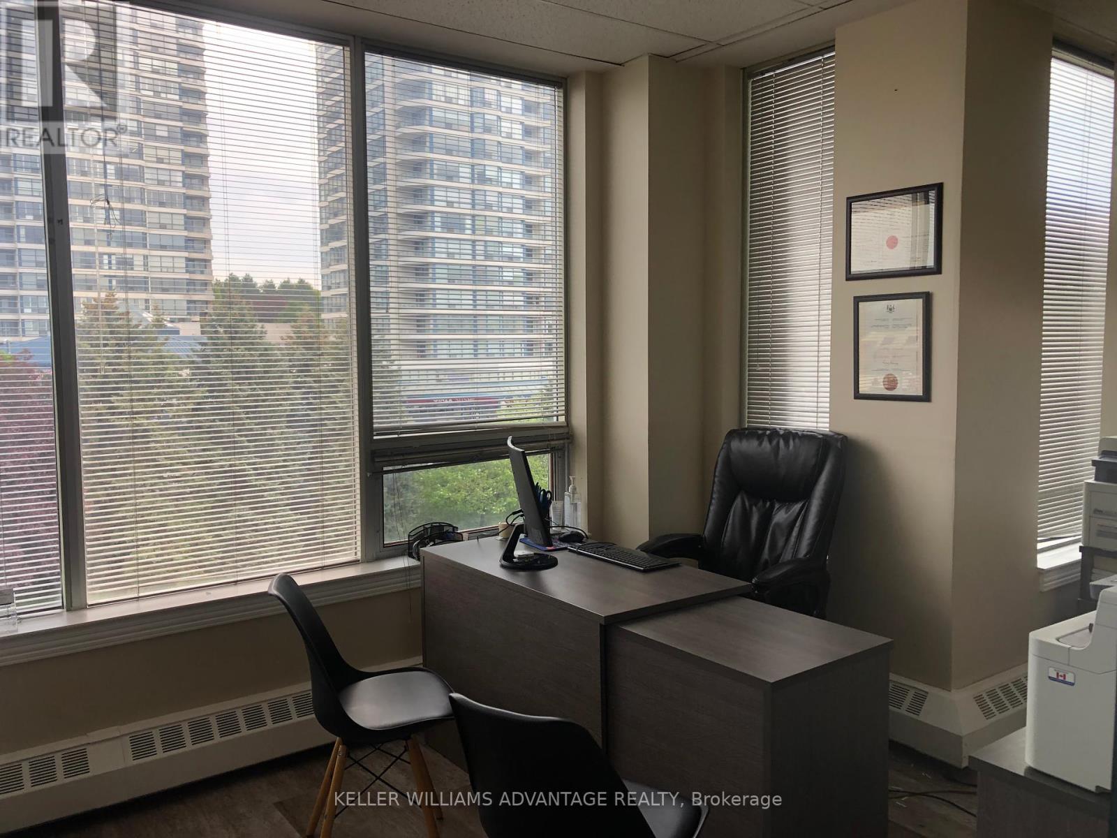 306 - 7368 Yonge Street, Markham, Ontario  L4J 8H9 - Photo 8 - N12453245