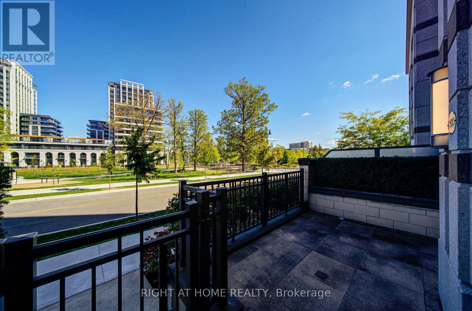 C103 - 38 Cedarland Drive, Markham, Ontario  L6G 0G7 - Photo 33 - N12453251