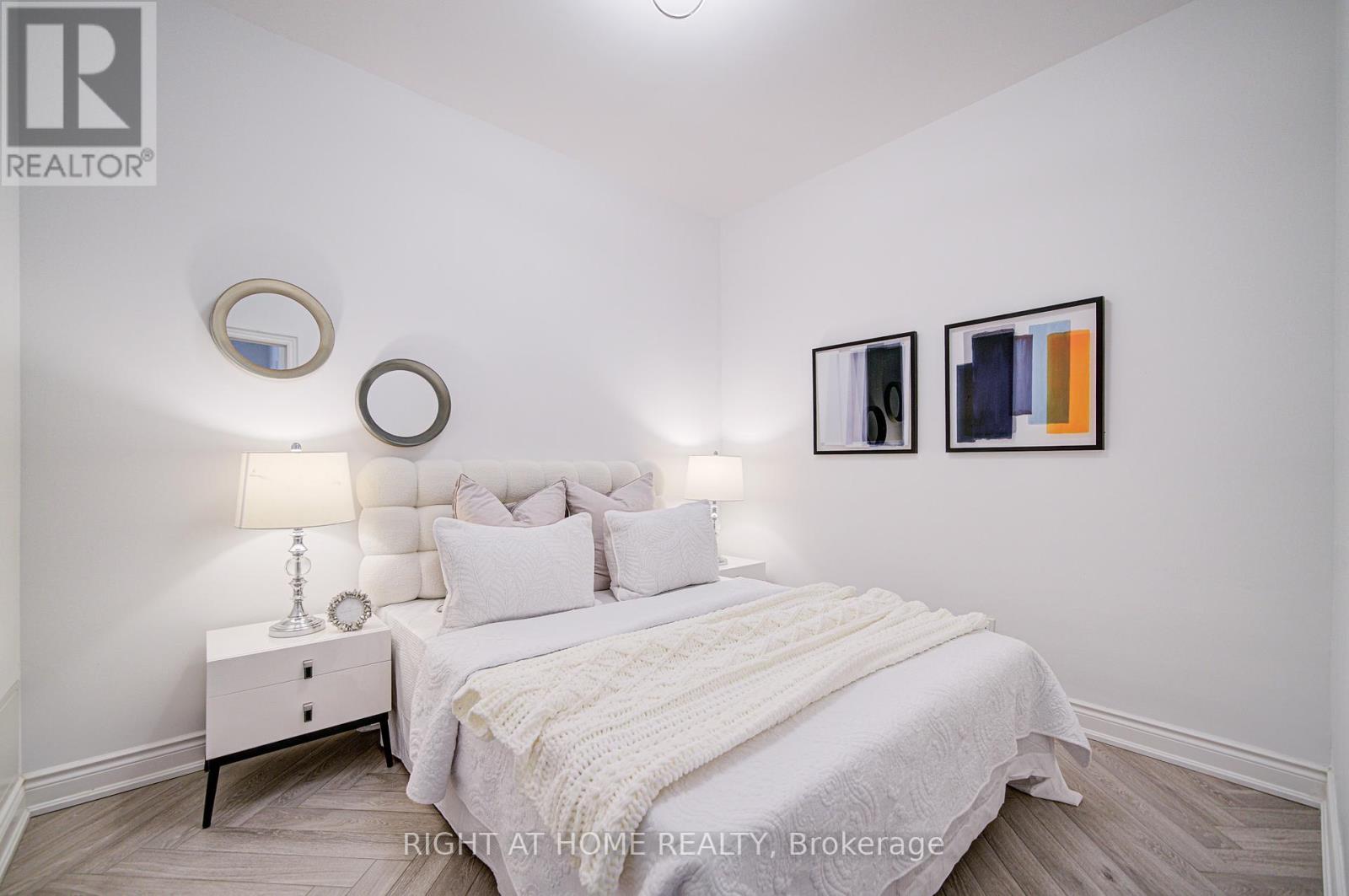 C103 - 38 Cedarland Drive, Markham, Ontario  L6G 0G7 - Photo 8 - N12453251