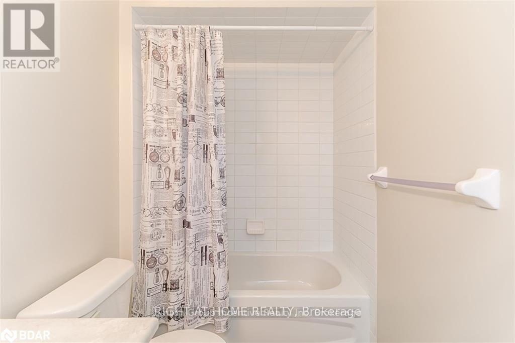 98 Pearcey Crescent, Barrie, Ontario  L4N 6R7 - Photo 15 - S12453246