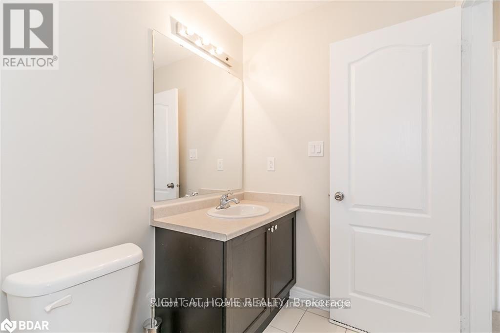 98 Pearcey Crescent, Barrie, Ontario  L4N 6R7 - Photo 17 - S12453246