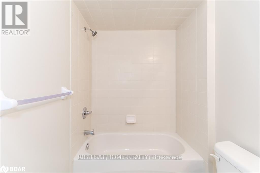 98 Pearcey Crescent, Barrie, Ontario  L4N 6R7 - Photo 18 - S12453246