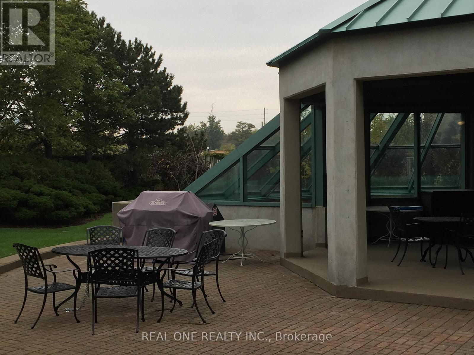 1504 - 101 Subway Crescent, Toronto, Ontario  M9B 6K4 - Photo 9 - W12453250