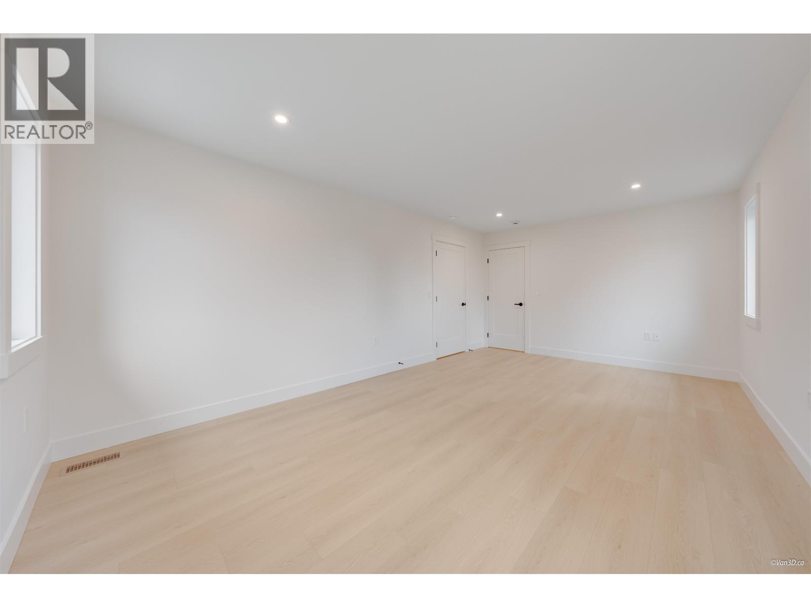 1 7893 2nd Street, Burnaby, British Columbia  V3N 0K2 - Photo 25 - R3052122