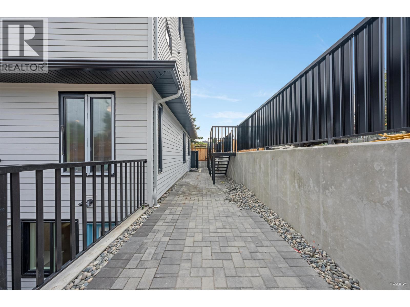 1 7893 2nd Street, Burnaby, British Columbia  V3N 0K2 - Photo 14 - R3052122