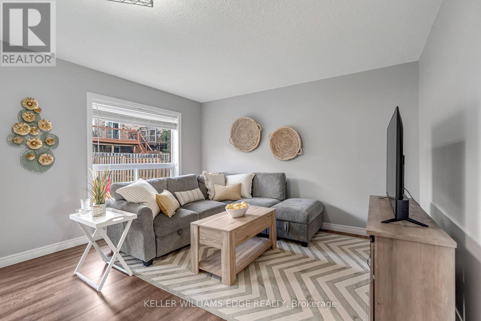 19 Oakes Crescent, Guelph, Ontario  N1E 0J6 - Photo 15 - X12274444