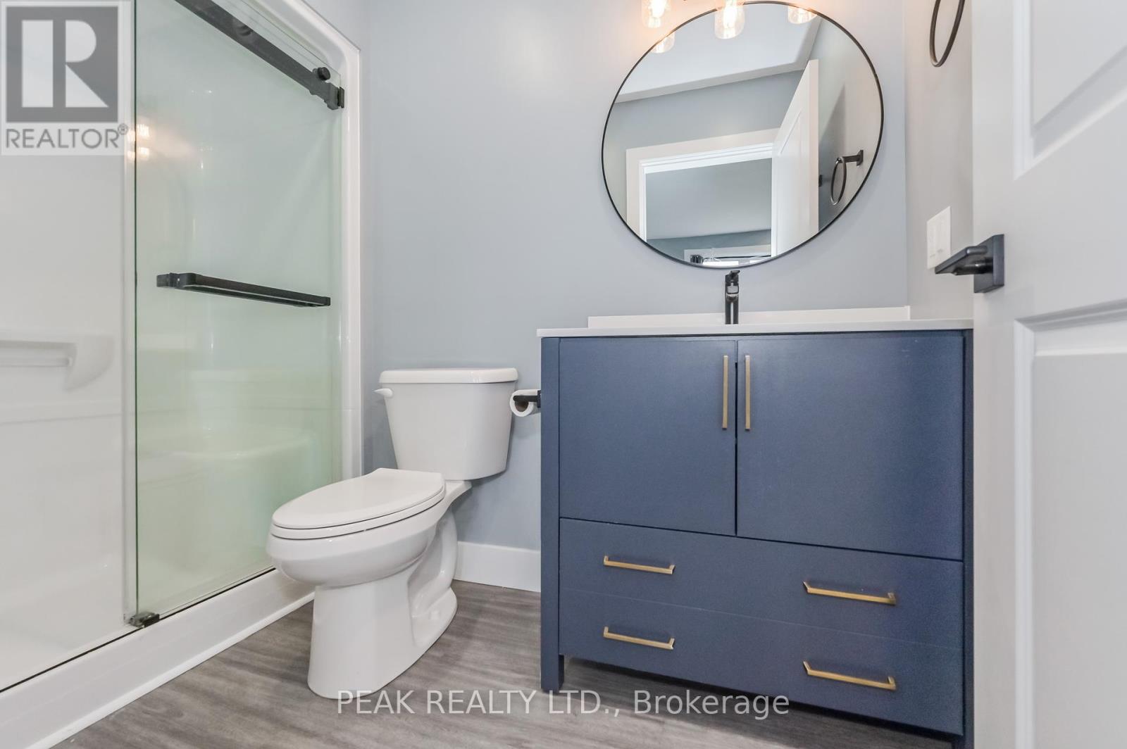 1020 Victoria Street, West Grey, Ontario  N0G 1C0 - Photo 34 - X12453254