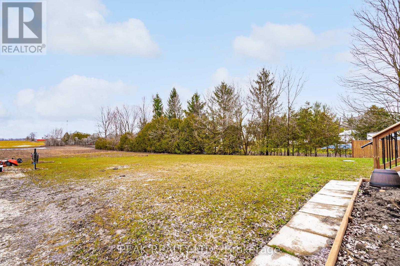 1020 Victoria Street, West Grey, Ontario  N0G 1C0 - Photo 39 - X12453254