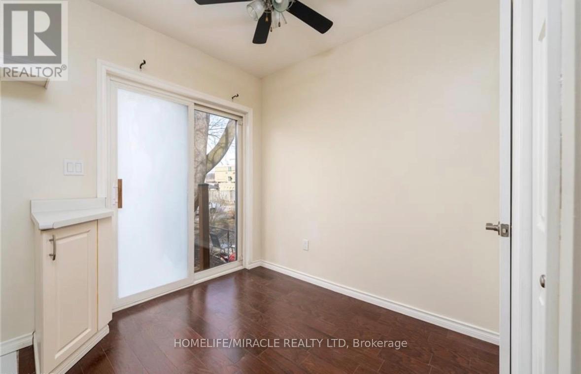 4249 Elgin Street, Niagara Falls, Ontario  L2E 2X7 - Photo 14 - X12448446
