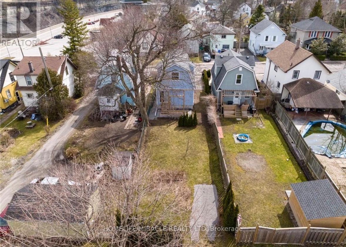 4249 Elgin Street, Niagara Falls, Ontario  L2E 2X7 - Photo 3 - X12448446