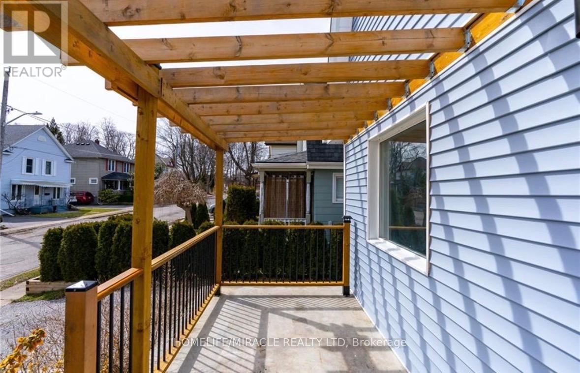 4249 Elgin Street, Niagara Falls, Ontario  L2E 2X7 - Photo 22 - X12448446