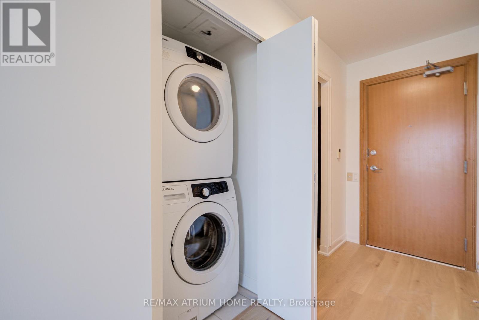 1810 - 33 Sheppard Avenue E, Toronto, Ontario  M2N 7K1 - Photo 24 - C12453263
