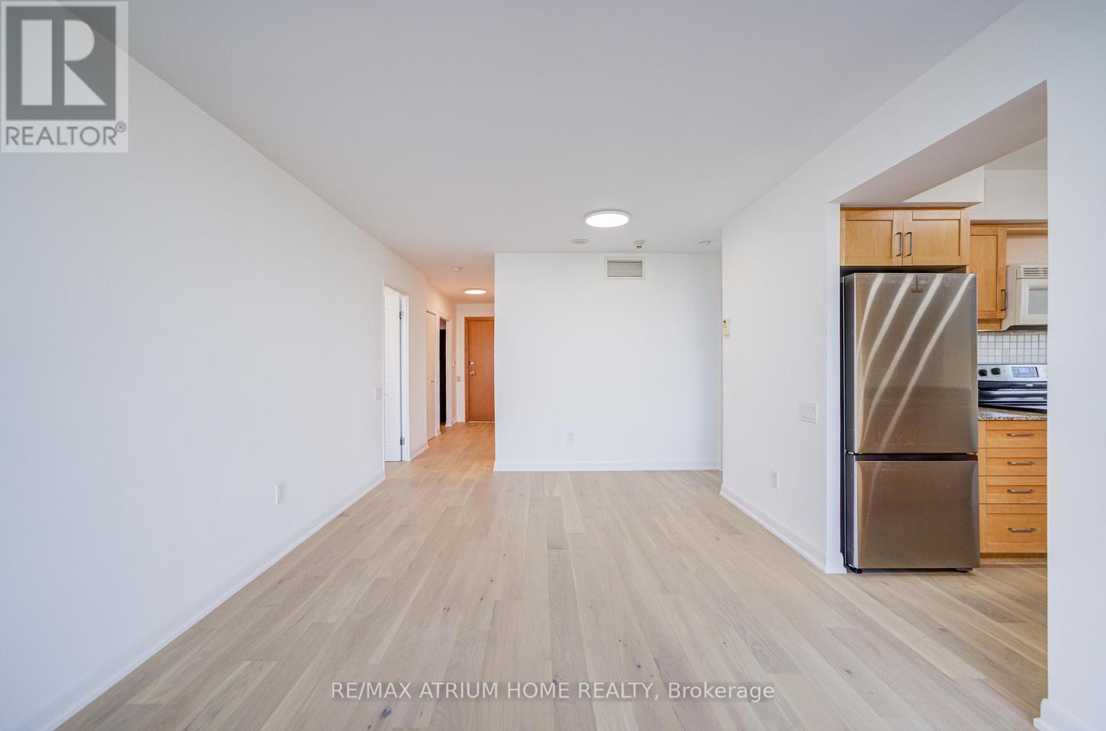 1810 - 33 Sheppard Avenue E, Toronto, Ontario  M2N 7K1 - Photo 9 - C12453263