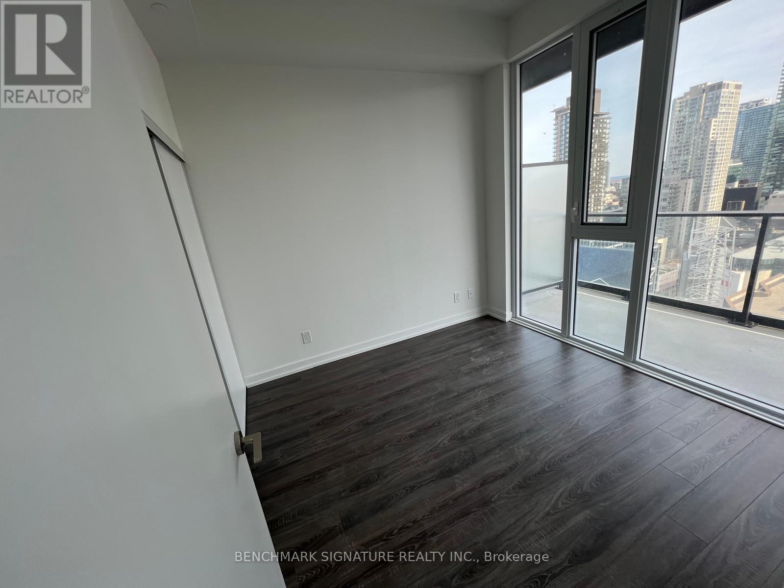 2104 - 20 Edward Street, Toronto, Ontario  M5G 0C5 - Photo 5 - C12453264