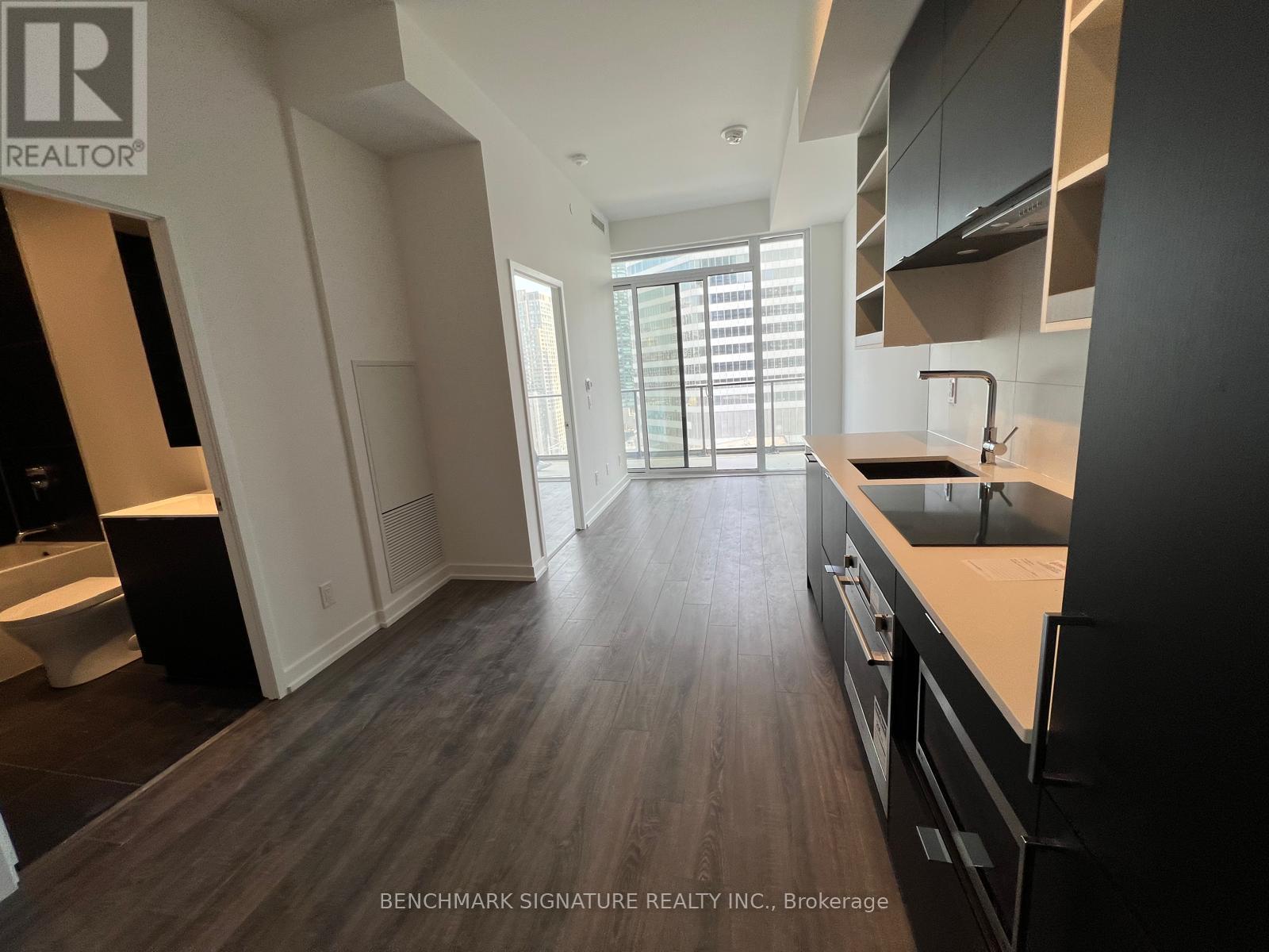 2104 - 20 Edward Street, Toronto, Ontario  M5G 0C5 - Photo 6 - C12453264