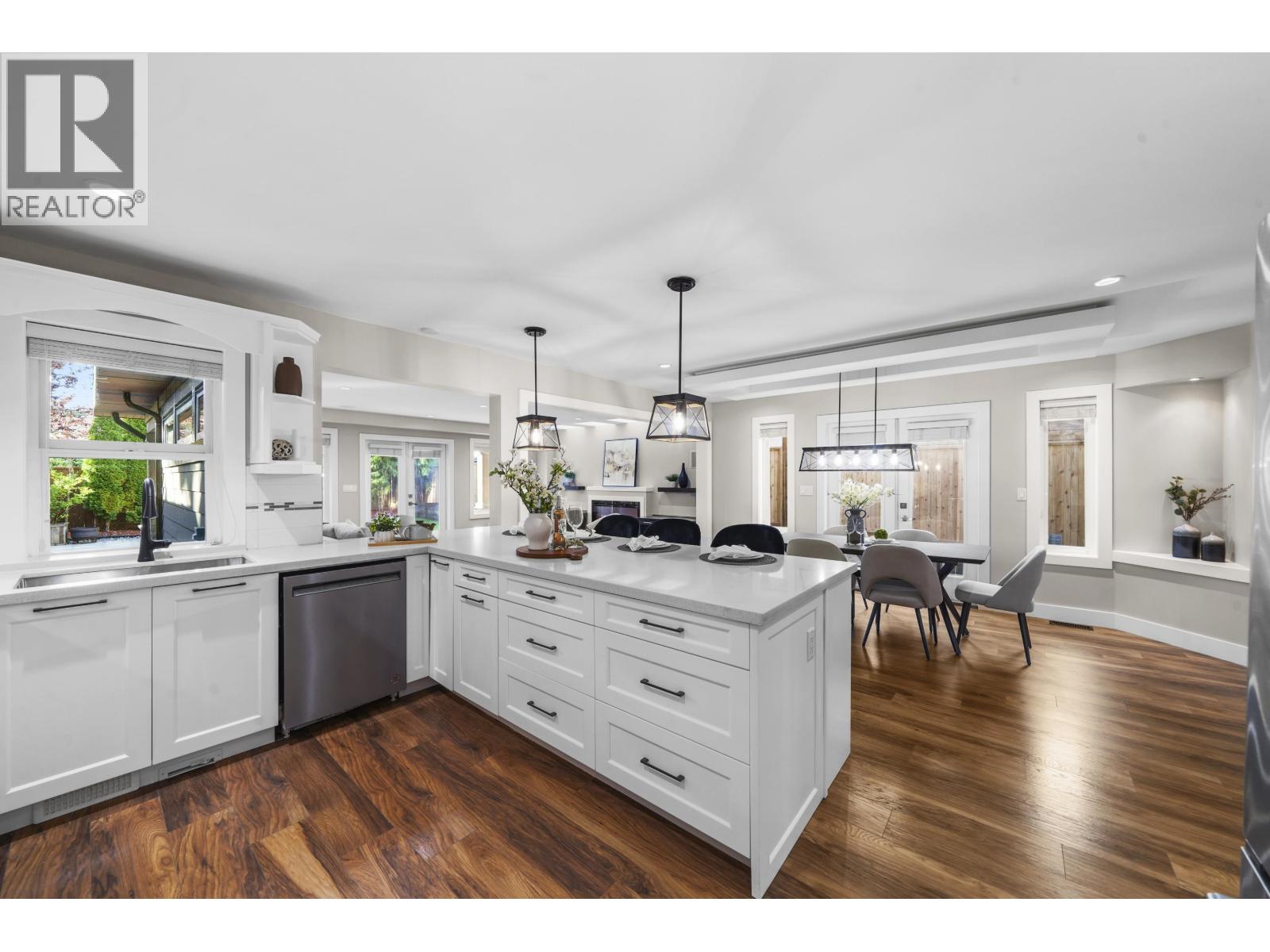 2503 Burian Drive, Coquitlam, British Columbia  V3K 5W8 - Photo 6 - R3056674