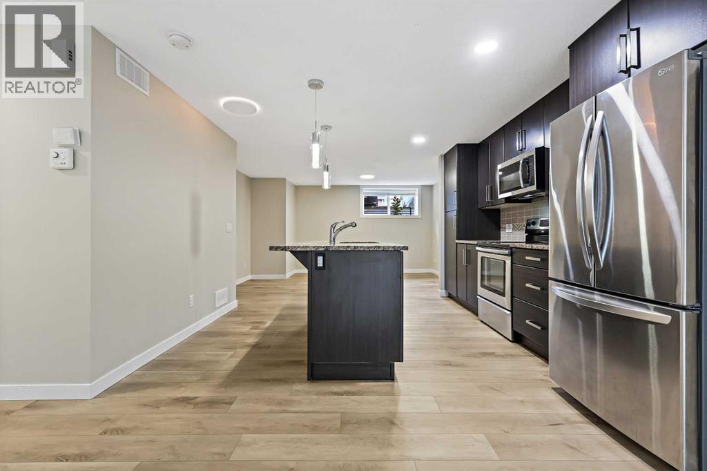 147 Mckenzie Towne Close Se, Calgary, Alberta  T2Z 1A7 - Photo 9 - A2263174