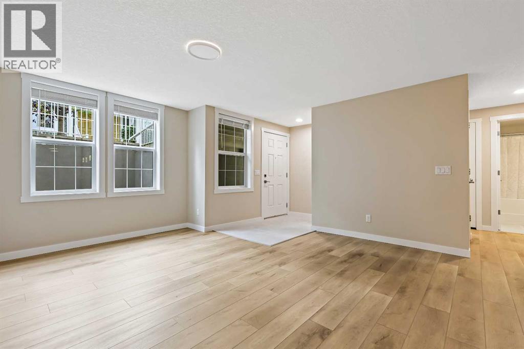 147 Mckenzie Towne Close Se, Calgary, Alberta  T2Z 1A7 - Photo 12 - A2263174