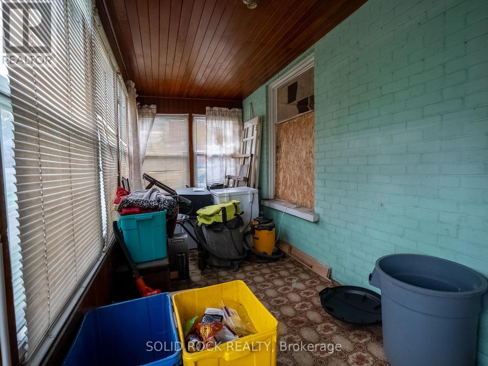 98 Elmsley Street N, Smiths Falls, Ontario  K7A 2H2 - Photo 35 - X12453280
