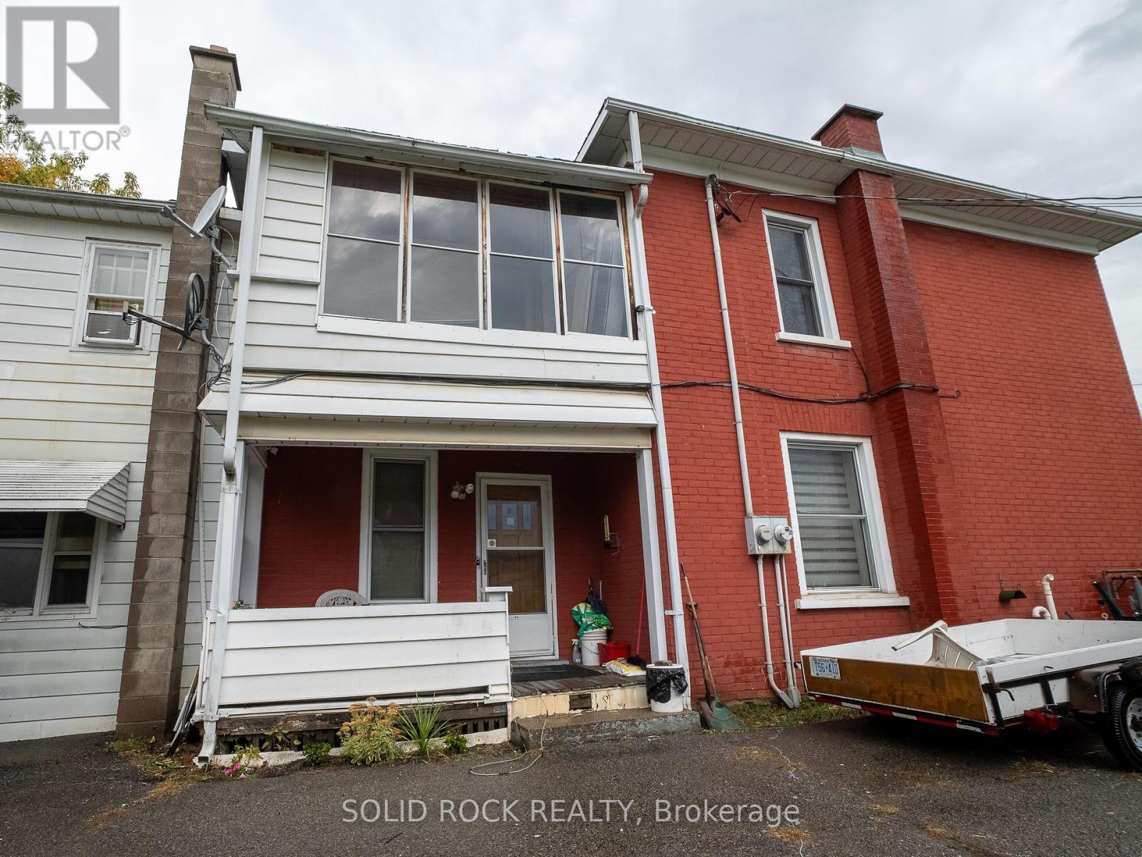 98 Elmsley Street N, Smiths Falls, Ontario  K7A 2H2 - Photo 4 - X12453280