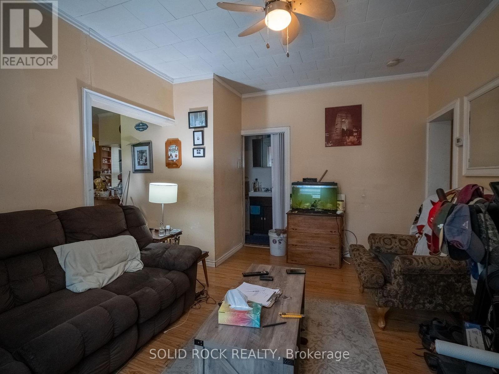 98 Elmsley Street N, Smiths Falls, Ontario  K7A 2H2 - Photo 7 - X12453280
