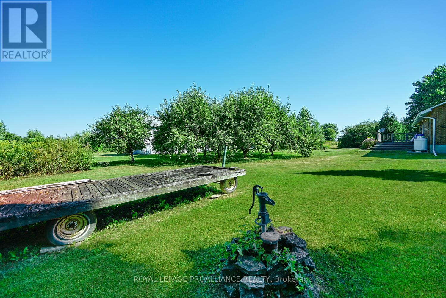 1844 County Road 2 Road, Edwardsburgh/cardinal, Ontario  K0E 1T1 - Photo 27 - X12453269