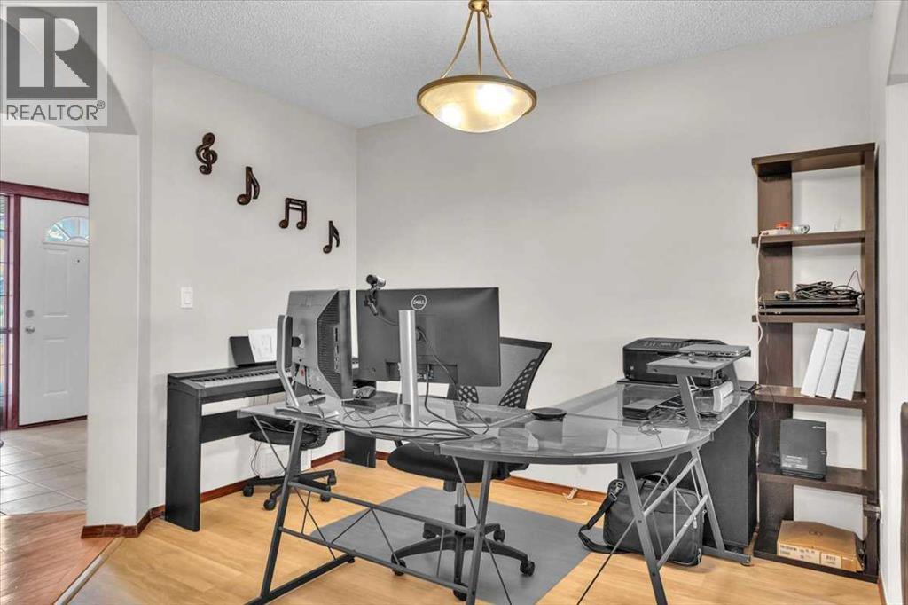 86 Silverado Range Heights Sw, Calgary, Alberta  T2X 0B8 - Photo 10 - A2256655