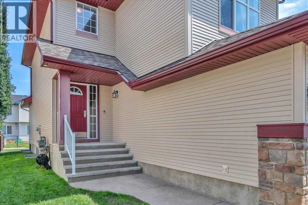 86 Silverado Range Heights Sw, Calgary, Alberta  T2X 0B8 - Photo 5 - A2256655