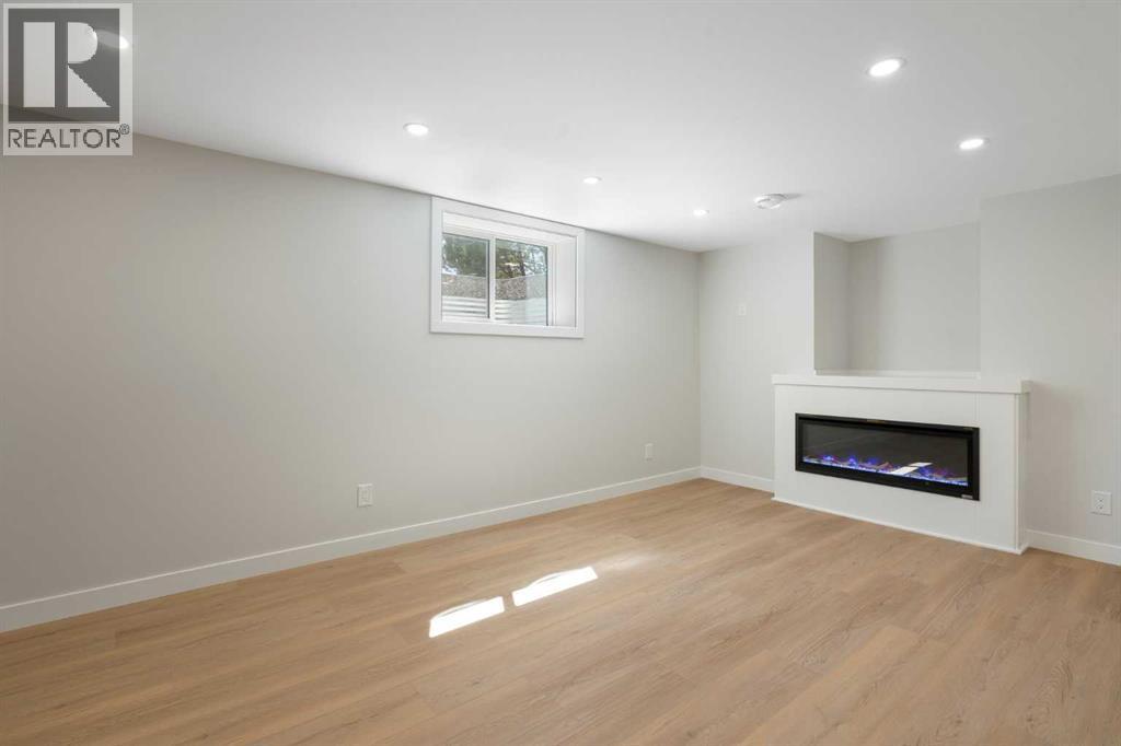 924 Canna Crescent Sw, Calgary, Alberta  T2W 1N9 - Photo 29 - A2257732