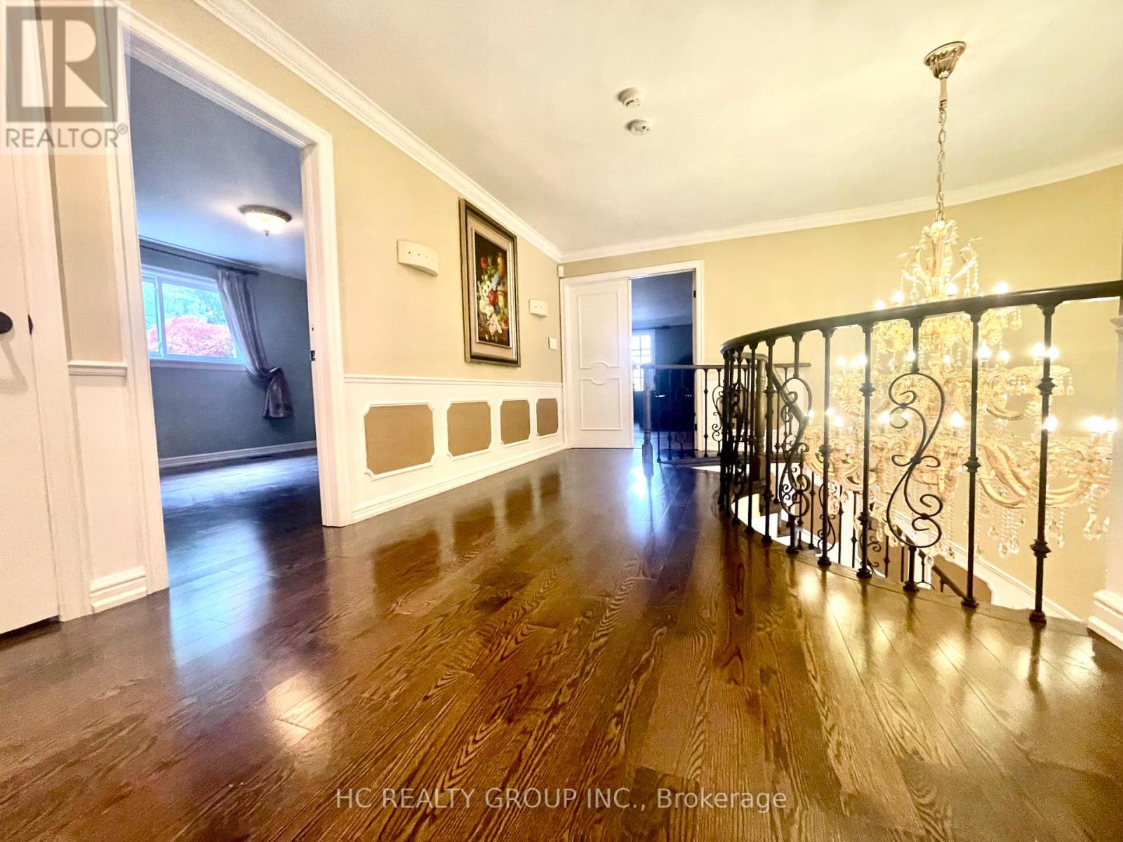376 Banbury Road, Toronto, Ontario  M2L 2B9 - Photo 12 - C12453275