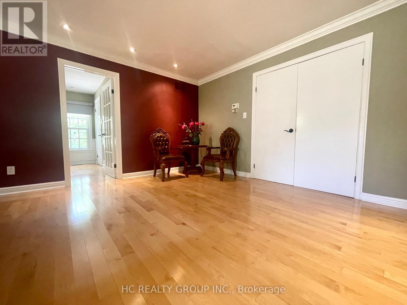376 Banbury Road, Toronto, Ontario  M2L 2B9 - Photo 18 - C12453275