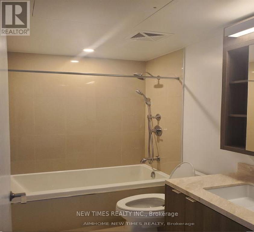 4701 - 125 Blue Jays Way, Toronto, Ontario  M5V 0N5 - Photo 6 - C12453283