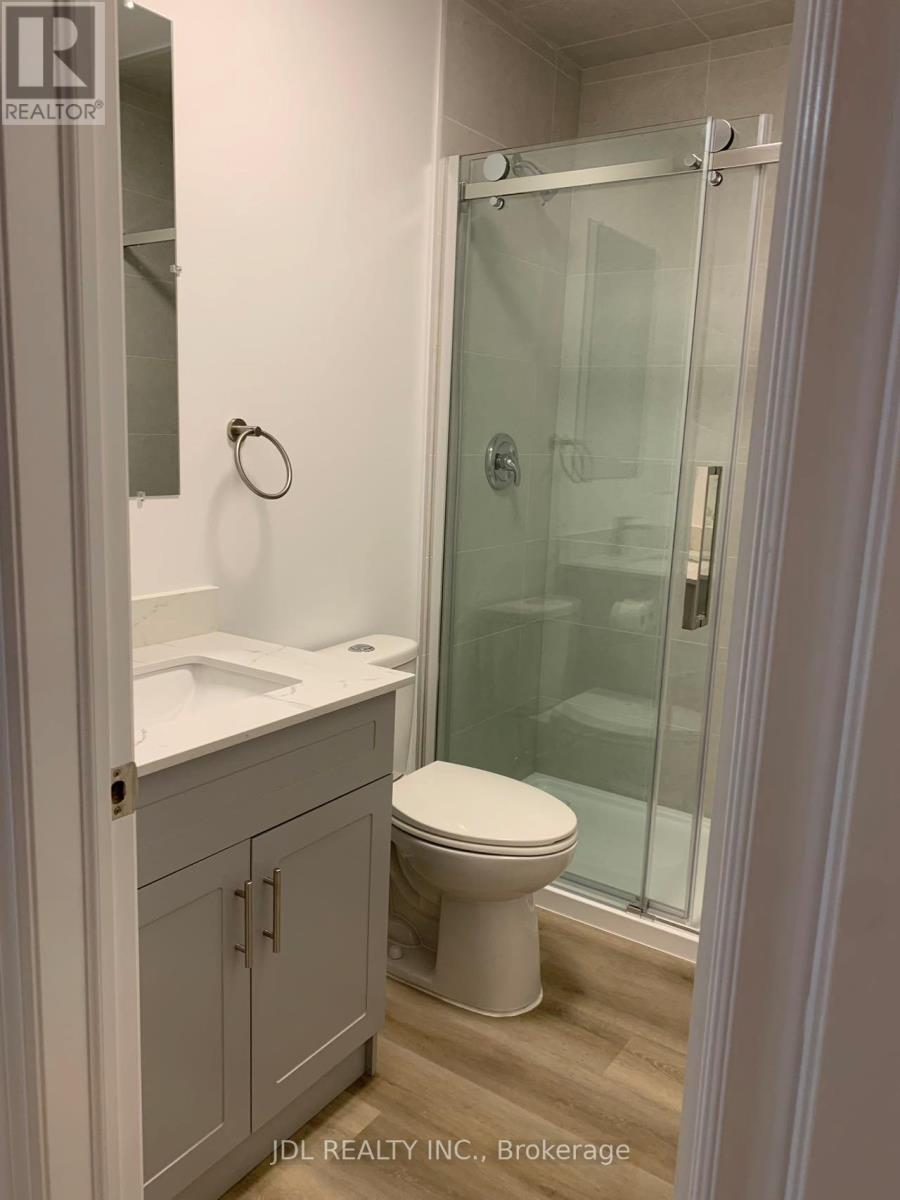 Main Floor - 5 Harris Avenue S, Toronto, Ontario  M4C 1P3 - Photo 8 - E12453268