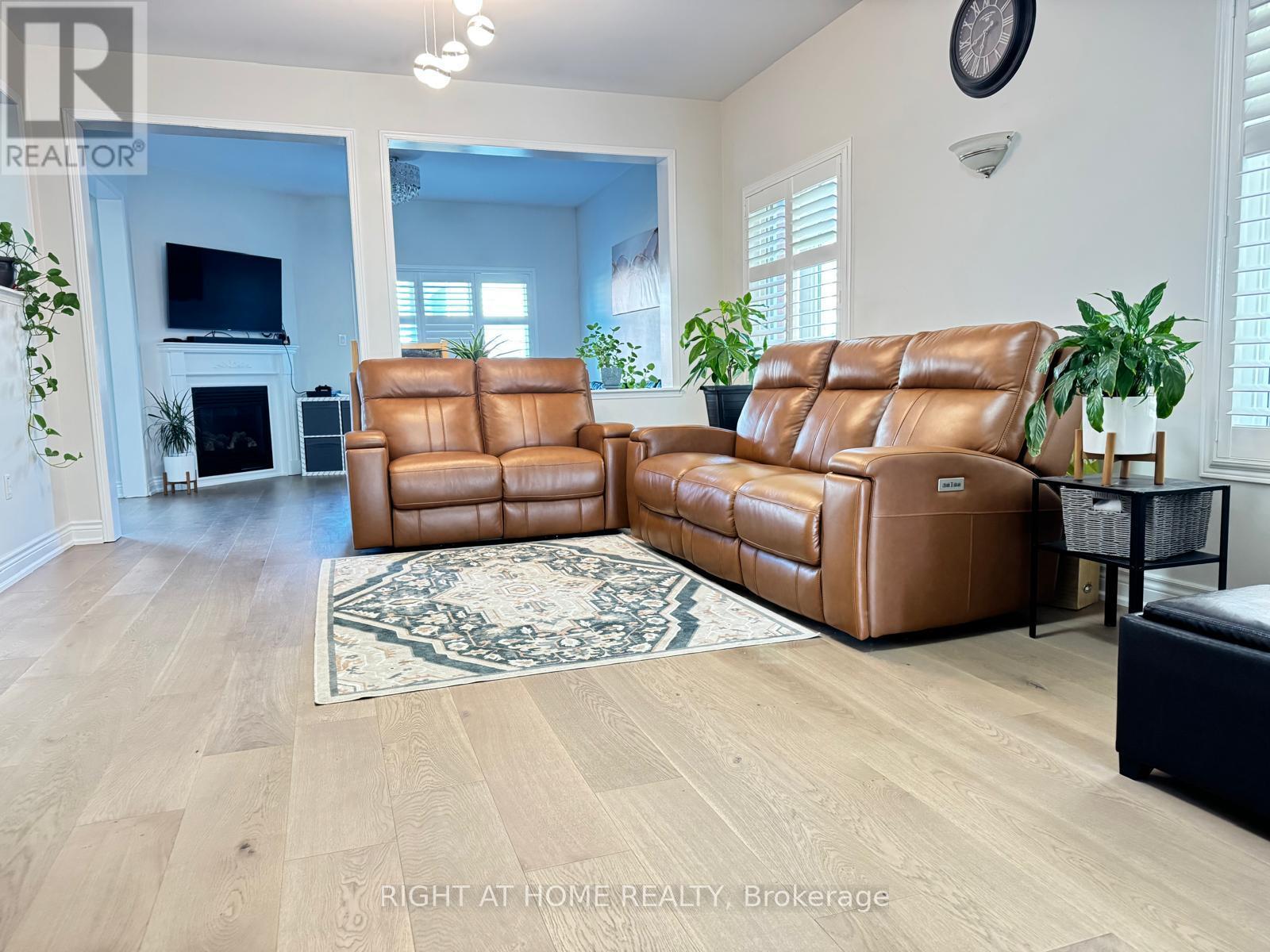1947 Arborwood Drive, Oshawa, Ontario  L1K 0H6 - Photo 4 - E12453281
