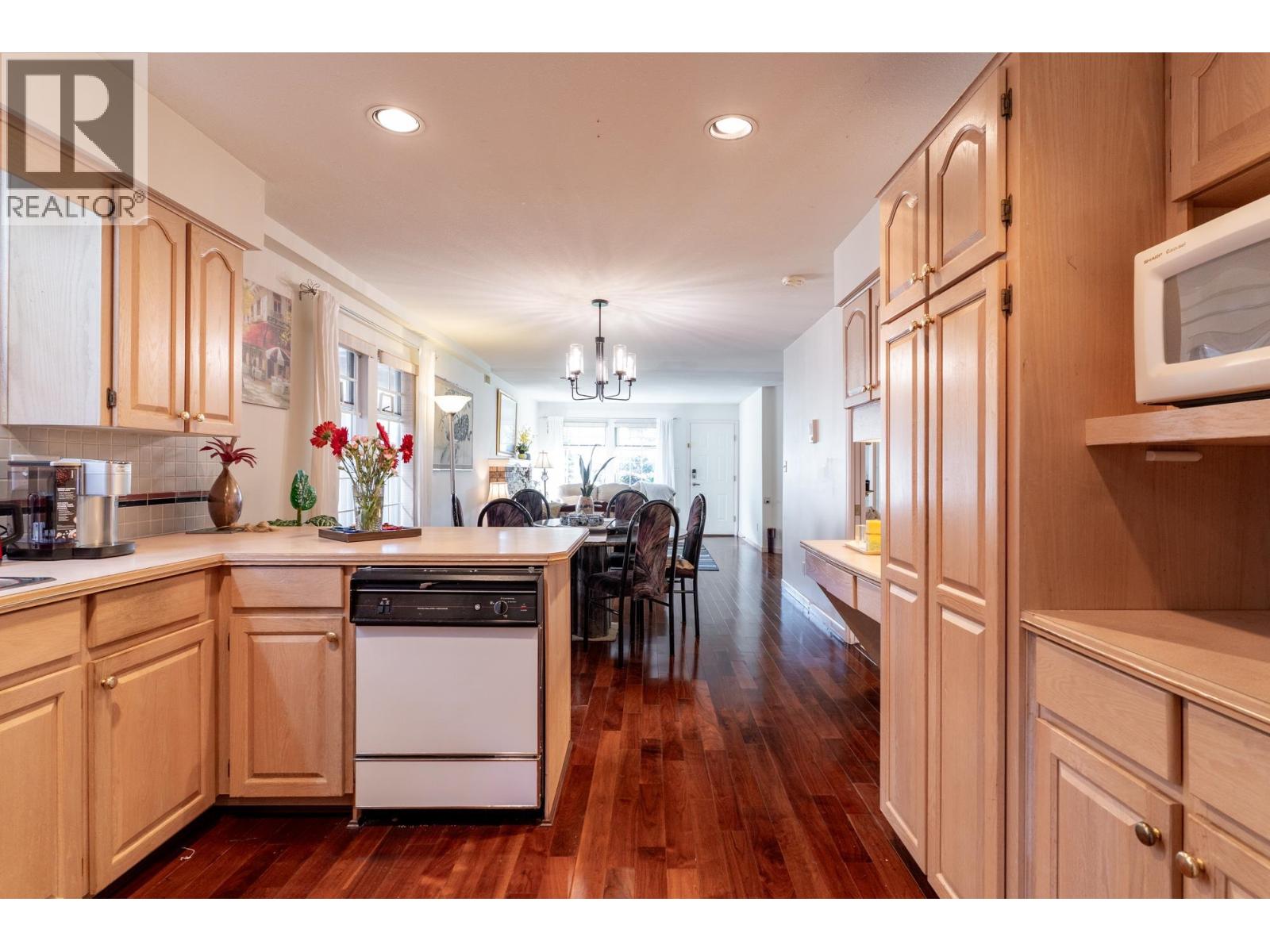9708 Railway Avenue, Richmond, British Columbia  V7E 2B7 - Photo 13 - R3056846