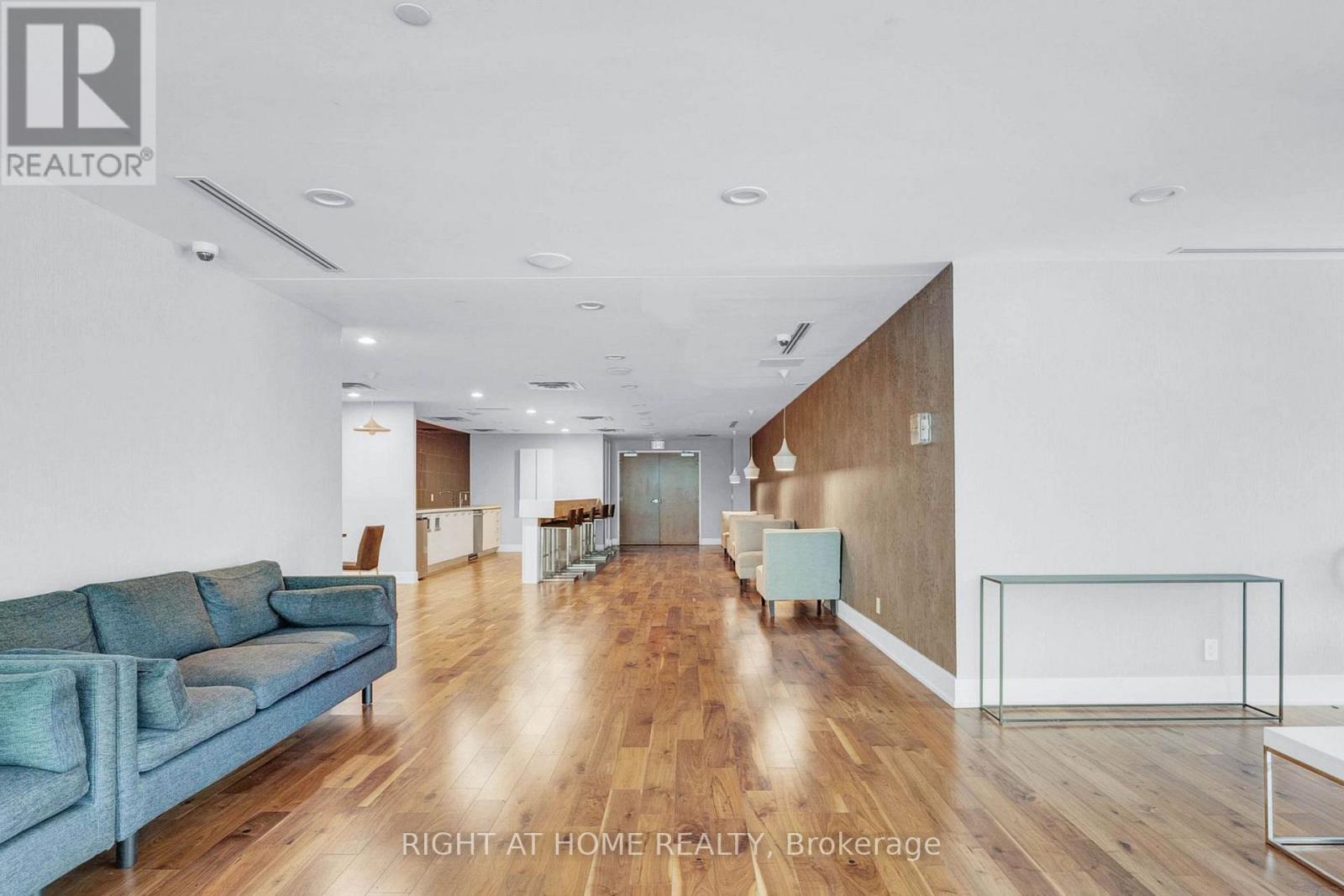 3106 - 2220 Lakeshore Boulevard W, Toronto, Ontario  M8V 0C1 - Photo 24 - W12453276