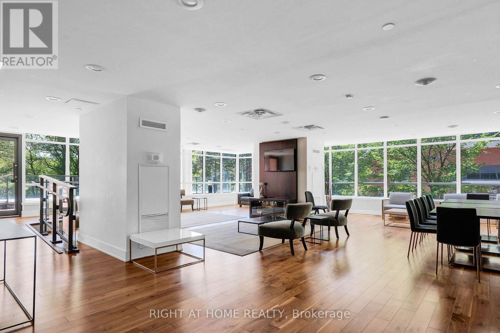 3106 - 2220 Lakeshore Boulevard W, Toronto, Ontario  M8V 0C1 - Photo 25 - W12453276