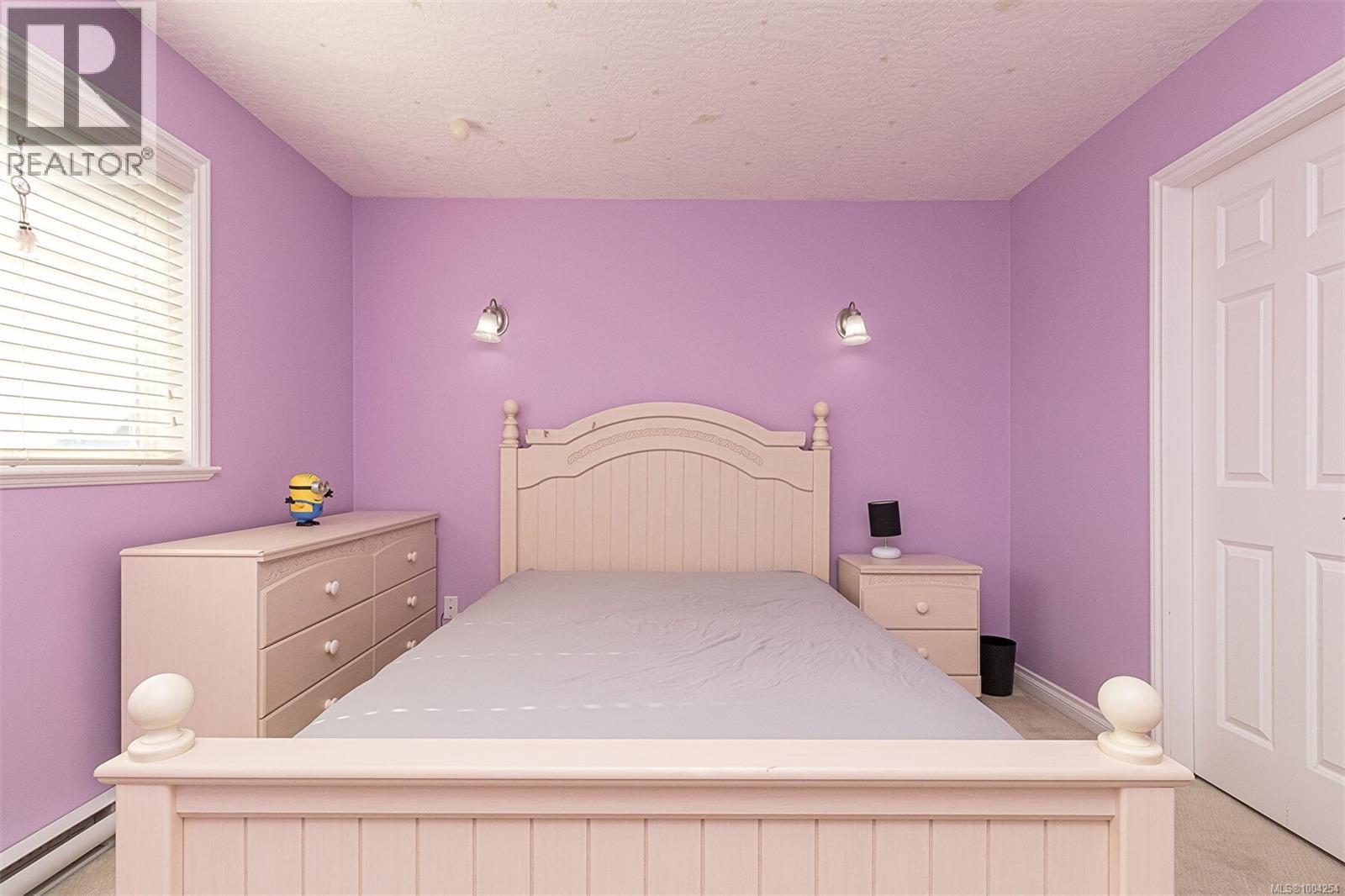 1734 Mamich Cir, Saanich, British Columbia  V8N 6N1 - Photo 19 - 1004254