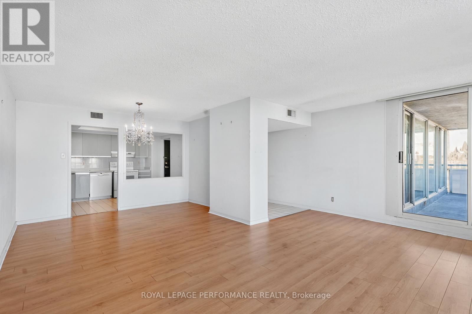 1603 - 160 George Street, Ottawa, Ontario  K1N 9M2 - Photo 12 - X12453294