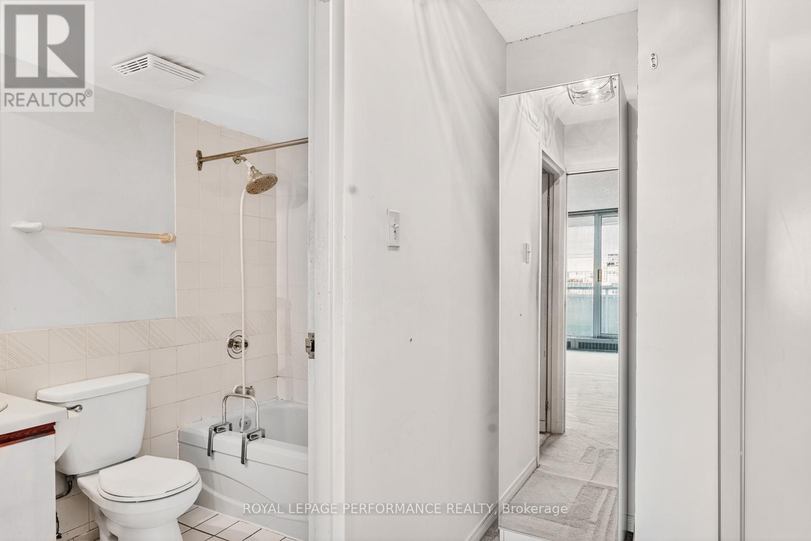 1603 - 160 George Street, Ottawa, Ontario  K1N 9M2 - Photo 28 - X12453294