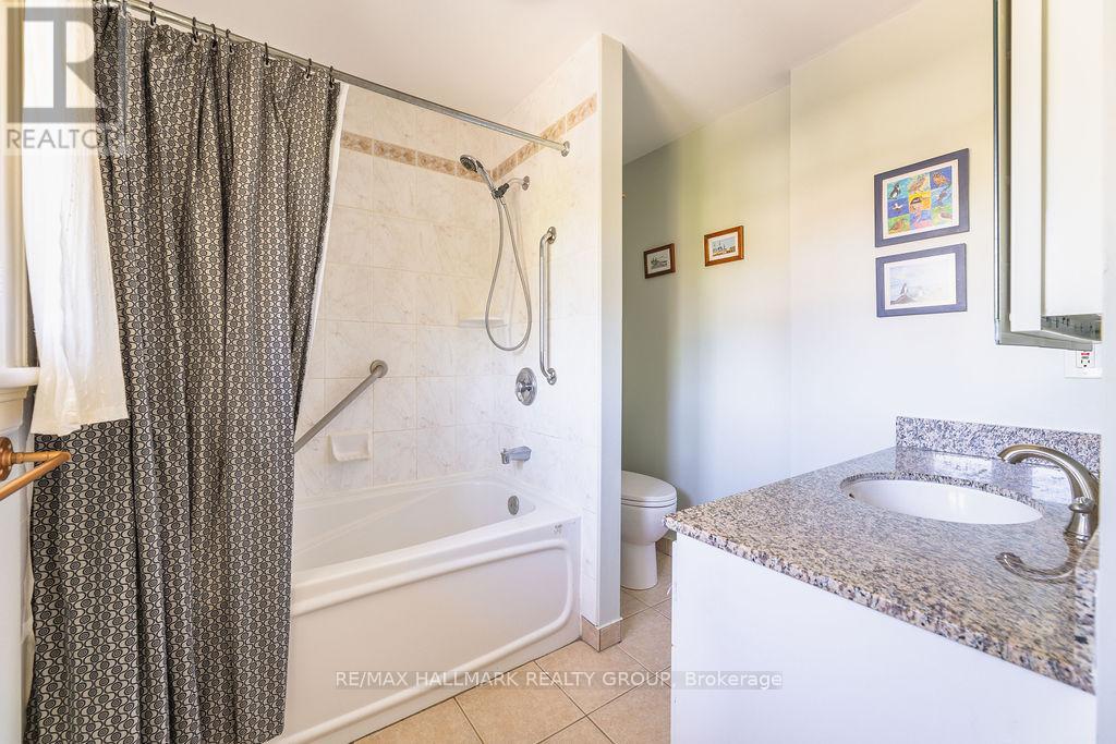 59 Kenilworth Street, Ottawa, Ontario  K1Y 3Y5 - Photo 24 - X12453295