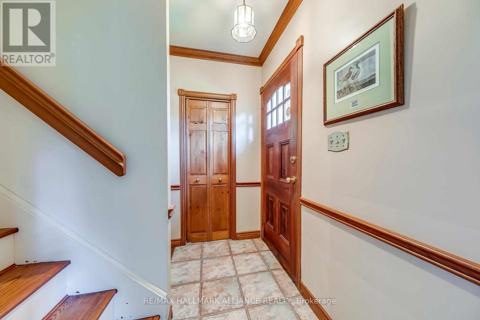 4447 Lakeshore Road, Burlington, Ontario  L7L 1B3 - Photo 22 - W12449262