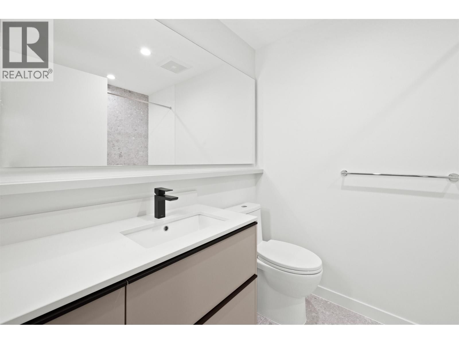 212 2015 St. Johns Street, Port Moody, British Columbia  V3H 0N5 - Photo 23 - R3057015