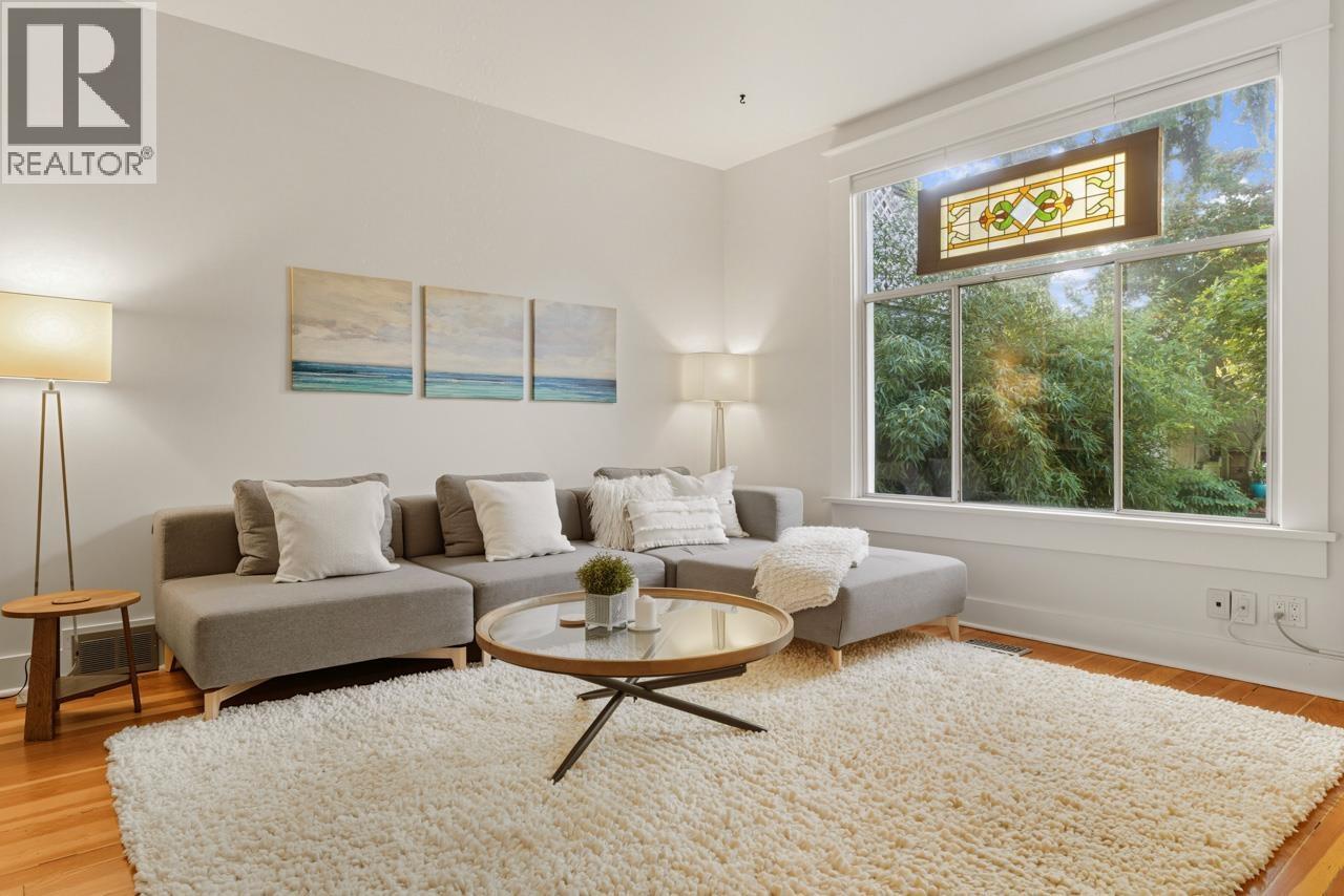 3415 Prince Edward Street, Vancouver, British Columbia  V5V 3X7 - Photo 4 - R3057019