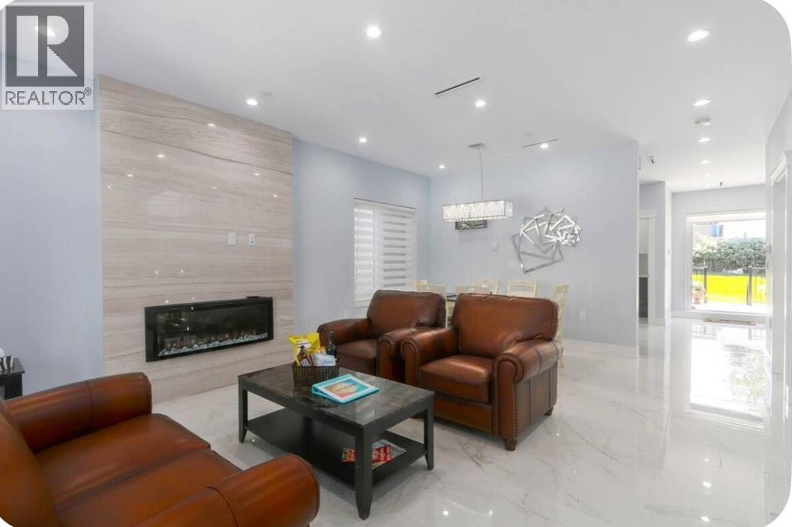 4666 Earles Street, Vancouver, British Columbia  V5R 3R2 - Photo 4 - R3056462